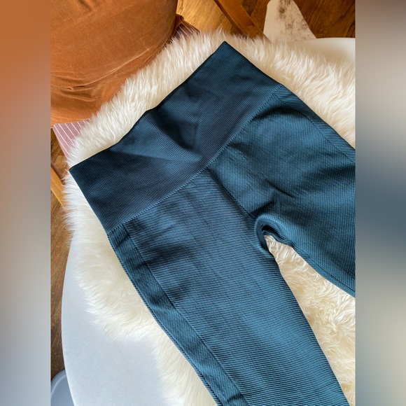 SPANX Look at Me Now Leggins size M - Picture 6 of 6